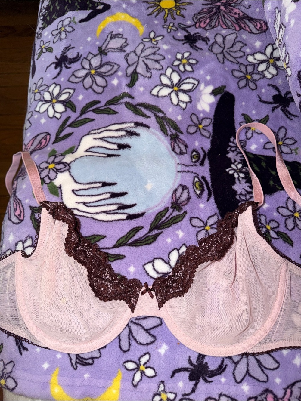 Pink and Brown Lace Underwire Bra – Women’s Intimates 34 d vs tease brand